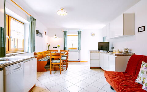Accommodation:&nbsp;Stabler 607.3