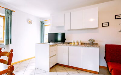Accommodation:&nbsp;Stabler 607.3