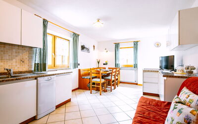 Accommodation:&nbsp;Stabler 607.3