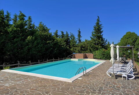 Villa Martina: Swimming Pool, Property, Real Estate, House, Leisure, Estate, Building, Villa, Home, Vacation