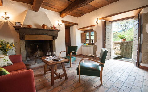 Accommodation:&nbsp;Castagnolo