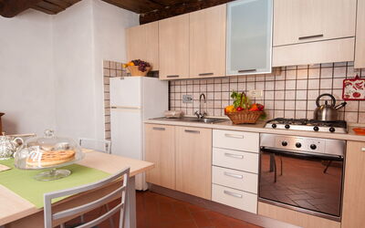 Accommodation:&nbsp;Castagnolo