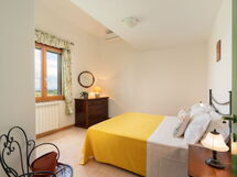 Accommodation:&nbsp;Narciso