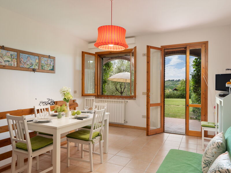 Accommodation:&nbsp;Ortensia