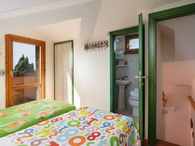 Accommodation:&nbsp;Mughetto