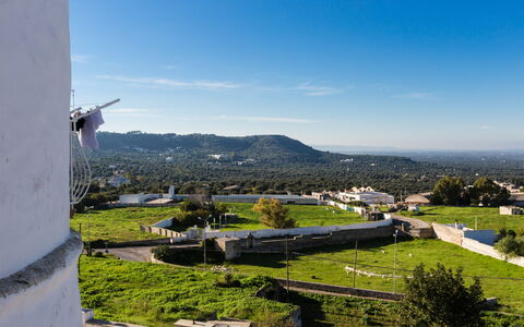 Vista Mare Da Zio Piero: Sky, Architecture, Hill, City, Aerial Photography, Tree, Landscape, Photography, Tourism, Building