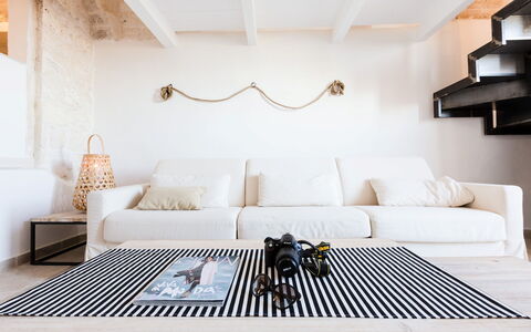 Vista Mare Da Zio Piero: Room, Furniture, Interior Design, Property, Living Room, Floor, Wall, Table, Couch, Ceiling