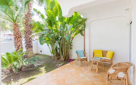Villetta Ferreri: Property, Room, Real Estate, Building, House, Houseplant, Plant, Tree, Interior Design, Architecture