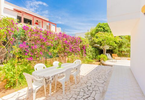 Villa Irene: Property, Real Estate, House, Building, Home, Room, Apartment, Flower, Plant, Estate