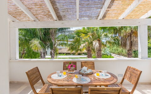 Casa Bianca: Property, Room, Ceiling, Interior Design, House, Real Estate, Building, Furniture, Home, Table