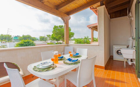 Prato Inglese Sinistro: Furniture, Table, Property, Chair, Sky, Wood, Interior Design, Plant, Tableware, Shade