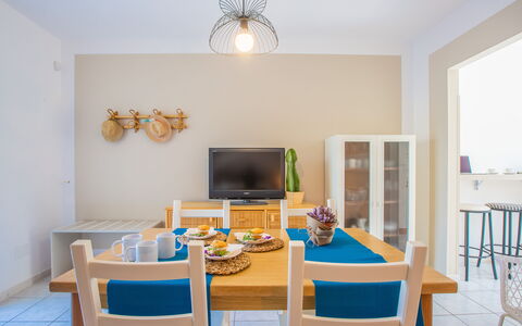Villa Salento: Table, Furniture, Property, Chair, Azure, Wood, Lighting, Interior Design, Floor, House