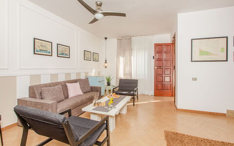 La Terrazza Vista Mare Di Marco: Room, Property, Furniture, Living Room, Interior Design, Building, Floor, Real Estate, Ceiling, Yellow
