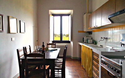 Accommodation:&nbsp;Senni 6
