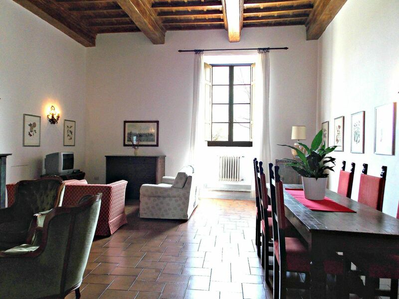 Accommodation:&nbsp;Senni 2