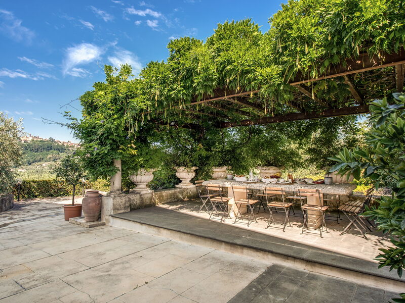Villa Alfresco