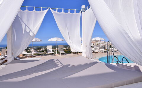 Residence Montesarago: Property, Tent, Shade, Leisure, Real Estate, Recreation, City, Event, Canopy, Electric Blue