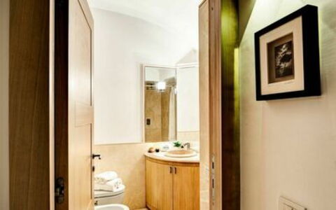 Villa Marina Little Beach: Property, Building, Bathroom Cabinet, Picture Frame, Wood, Interior Design, Bathroom, Tap, Comfort
