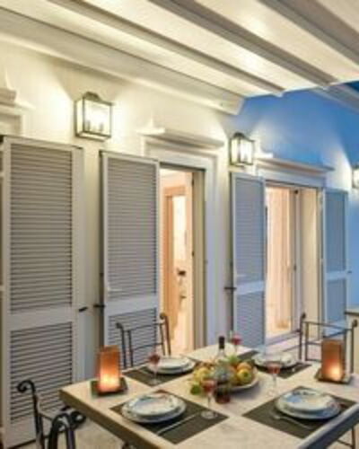 Villa Marina Little Beach: Table, Furniture, Property, Building, Wood, Window, Orange, Lighting, Interior Design, Floor