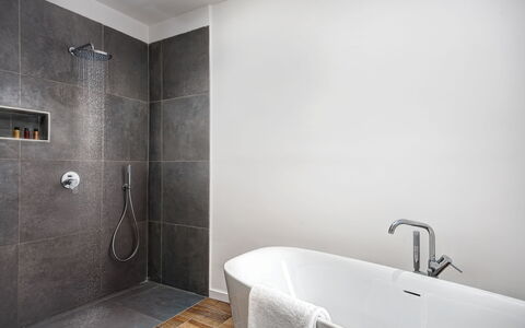 Luxury Blues Apartment: Bathtub, Plumbing Fixture, Bathroom, Building, Shower, Shower Head, Interior Design, Floor