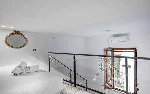 Loft In Sorrento: Building, Interior Design, Floor, Comfort, Flooring, Wood, Real Estate, House, Bed Frame