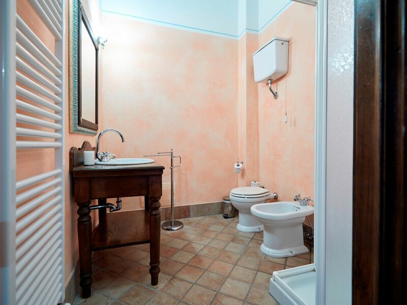 Accommodation:&nbsp;Tormalina