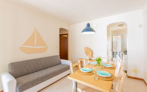 Case Pantanagianni: Table, Furniture, Property, Couch, Comfort, Azure, Wood, Orange, Interior Design, Living Room