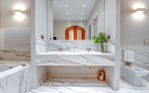 Villa Oria: Plumbing Fixture, Property, Bathtub, Tap, Bathroom, Building, Comfort, Lighting, Architecture, Interior Design