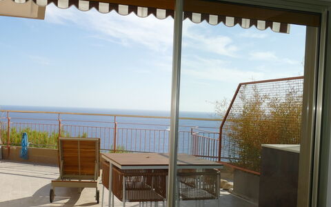 Ventimiglia 633: Sky, Table, Property, Furniture, Cloud, Shade, Wood, Chair, Building, Water