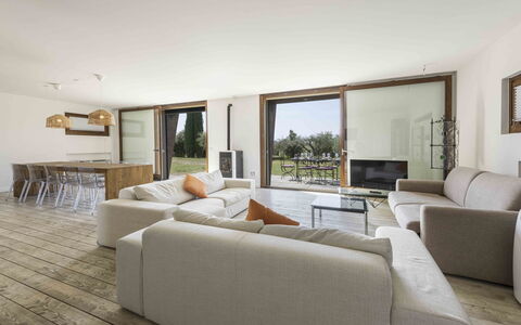 Casina Dell'acquaborra: Flooring, Wood, Furniture, Floor, Interior Design, Couch, Ceiling, Wood Flooring, Living Room, Table