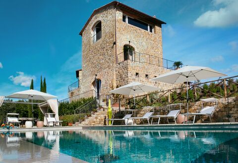Villa Castiglioni: Water, Sky, Cloud, Plant, Building, Blue, Swimming Pool, Azure, Arecales, House