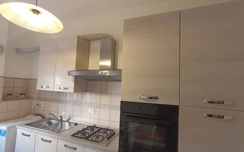 Angelo: Tap, Cabinetry, Building, Plumbing Fixture, Countertop, Sink, Kitchen Stove, Wood, Kitchen Sink, Kitchen Appliance