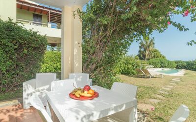 Accommodation:&nbsp;Stella con Piscina Comune (Rei100) 114.1