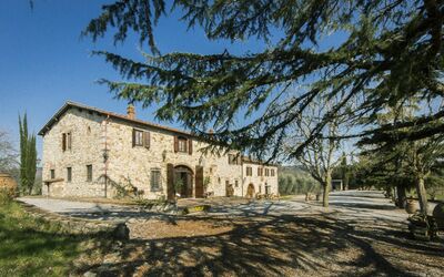 Villa di Gaiole - Gaiole in Chianti, Tuscany, Italy