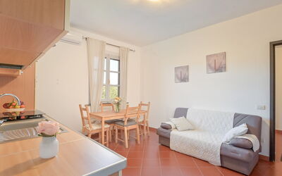 Accommodation:&nbsp;Bartolina 250.3