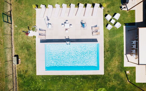 Villa Clair: Swimming Pool, Leisure, Recreation, Resort, Garden, Lawn, Artificial Turf, Shade, Outdoor Furniture, Landscaping