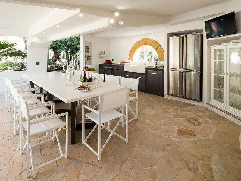 villa-girgenti-contrada-mendolito-outdoor-kitchen