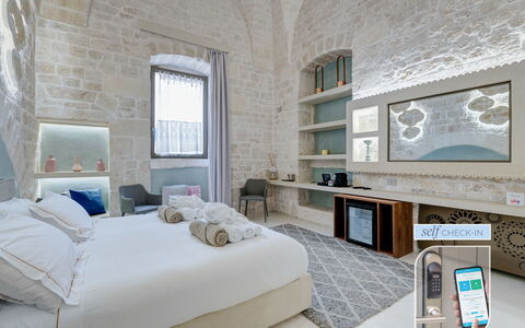 Accommodation:&nbsp;Vico Bixio Deluxe 1