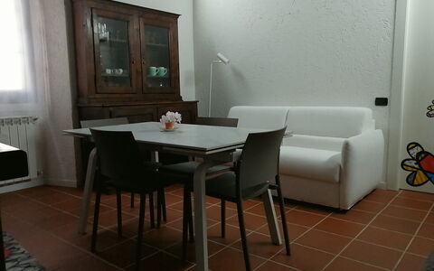 App. Il Sasso Di Olina: Building, Furniture, Table, House, Wood, Window, Chair, Interior Design, Floor, Door