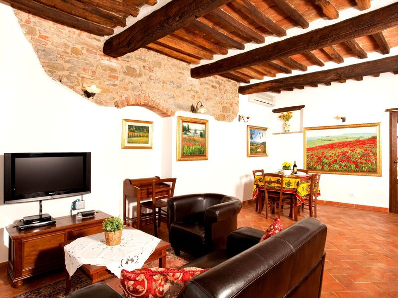 Accommodation:&nbsp;Girasole