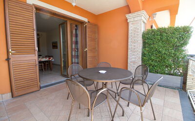 Accommodation:&nbsp;Suite Trilocale 2