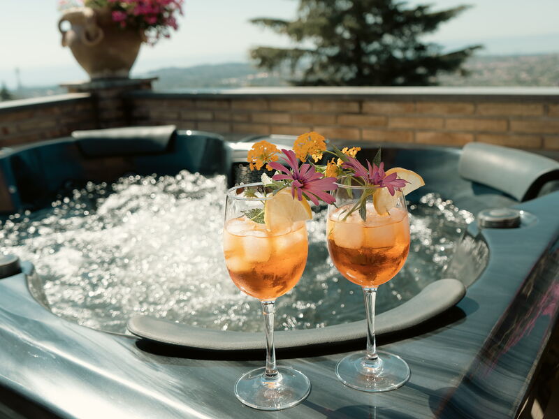 Etna Suites