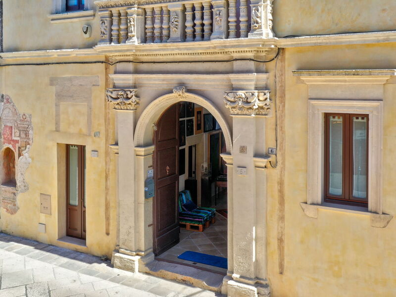 Palazzo Museo Raho