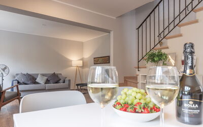 Casa Del Porto: Food, Property, Bottle, Tableware, Table, Interior Design, Ingredient, Comfort, Countertop