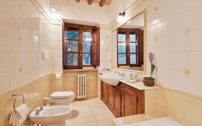 Accommodation:&nbsp;Casa Torre