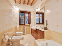 Accommodation:&nbsp;Casa Torre