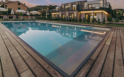 Accommodation:&nbsp;Ciliegiolo 388.5