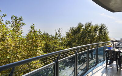 Accommodation:&nbsp;Sunbeach 687.2