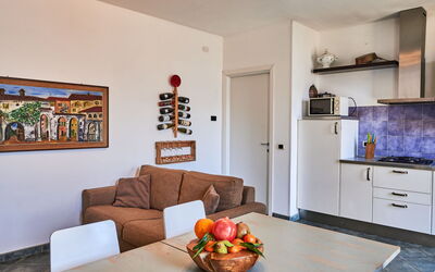 Accommodation:&nbsp;701 16.1
