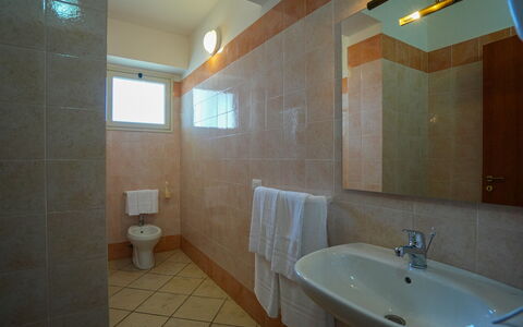 Baraka Apartments: Bathroom Sink, Flooring, Interior Design, Wall, Floor, Plumbing Fixture, Sink, Ceiling, Tap, Bathroom